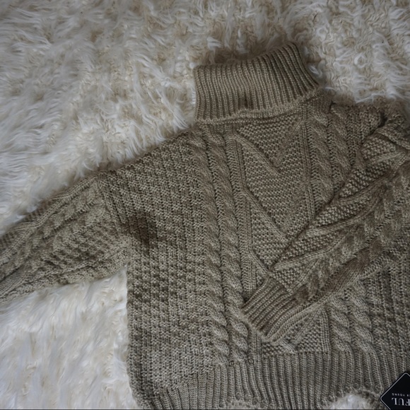 Zaful Sweaters - Turtle Neck Sweater Zaful Sweaters - Turtle Neck Sweater